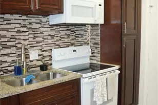 6001 N Falls Cir Dr, Lauderhill, FL 33319 - Photo 9