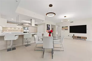 17301 Biscayne Blvd, North Miami Beach, FL 33160 - Photo 9