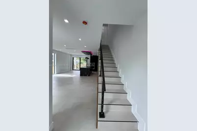 1924 NW 27th St, Miami, FL 33142 - Photo 47