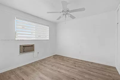 60 NW 79th St #14, Miami, FL 33150 - Photo 7