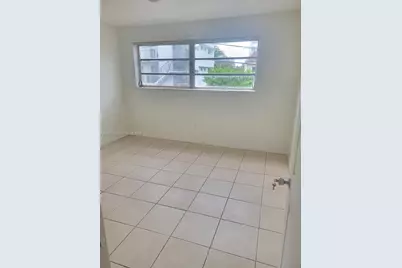 11960 NE 19th Dr #16, North Miami, FL 33181 - Photo 9
