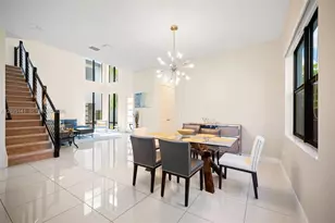 8763 NW 157th Terrace, Miami Lakes, FL 33018 - Photo 7