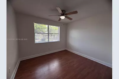 2570 W 67th Pl #21-2, Hialeah, FL 33016 - Photo 7