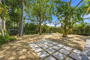 3101 SW 25th Ter, Miami, FL 33133 - Photo 25