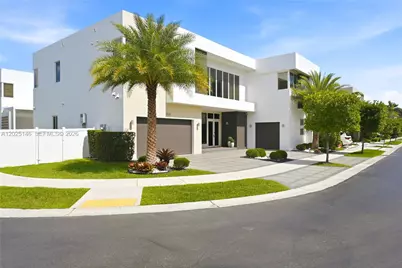 7525 NW 103rd Pl, Doral, FL 33178 - Photo 5