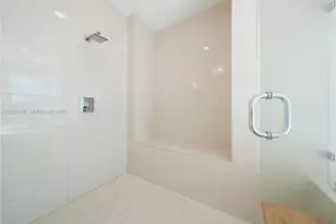 7525 NW 103rd Pl, Doral, FL 33178 - Photo 47