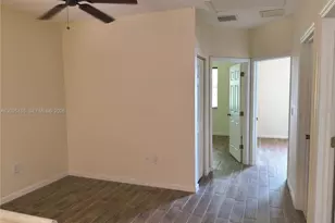 1645 SE 20th Rd, Homestead, FL 33035 - Photo 11