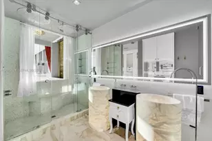 100 S Pointe Dr, Miami Beach, FL 33139 - Photo 29