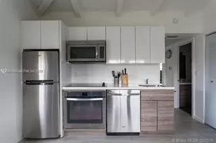 1450 Meridian Ave, Miami Beach, FL 33139 - Photo 7