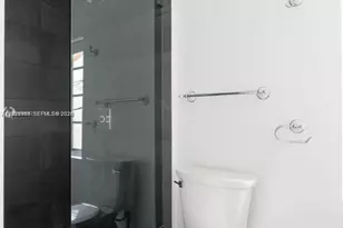 1450 Meridian Ave, Miami Beach, FL 33139 - Photo 15