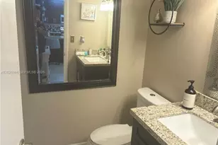 8901 Orange Grove Dr, Davie, FL 33324 - Photo 11