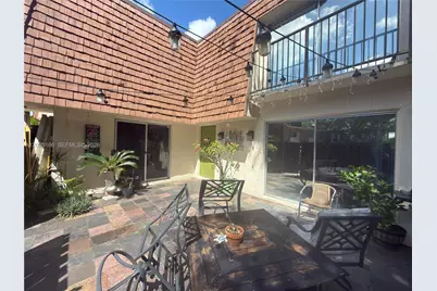 8901 Orange Grove Dr #D-24, Davie, FL 33324 - Photo 1