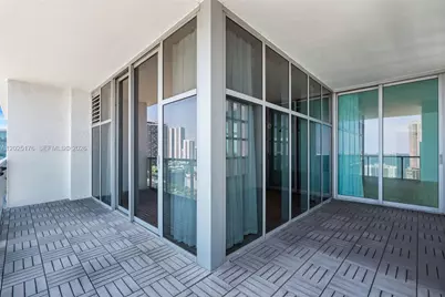 3301 NE 1st Ave #H2215, Miami, FL 33137 - Photo 23