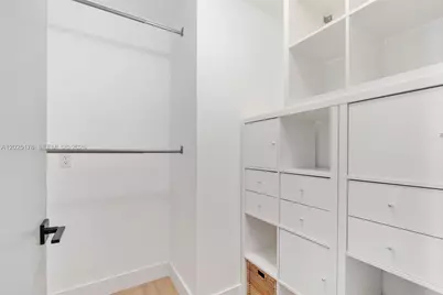 3301 NE 1st Ave #H2215, Miami, FL 33137 - Photo 19