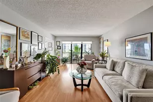 1201 S Ocean Dr, Hollywood, FL 33019 - Photo 11