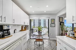1201 S Ocean Dr, Hollywood, FL 33019 - Photo 29