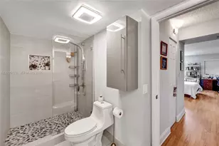1201 S Ocean Dr, Hollywood, FL 33019 - Photo 47