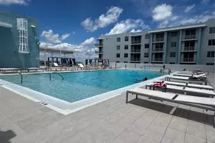 7875 NW 107th Ave, Doral, FL 33178 - Photo 13