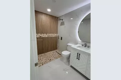18520 NW 42nd Pl, Miami Gardens, FL 33055 - Photo 5