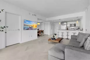 1300 Brickell Bay Dr, Miami, FL 33131 - Photo 7
