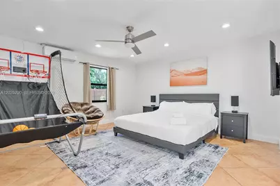 [Address not provided], North Miami Beach, FL 33162 - Photo 47