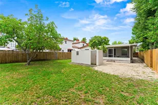 2311 SW 2nd St, Miami, FL 33135 - Photo 23