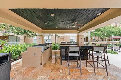 19555 E Country Club Dr #8408, Aventura, FL 33180 - Photo 23