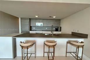 400 Sunny Isles Blvd, Sunny Isles Beach, FL 33160 - Photo 11