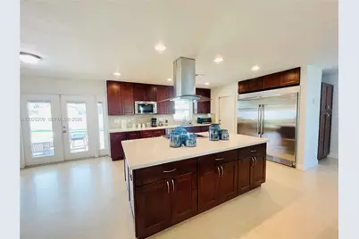 18962 SW 94th Ave, Cutler Bay, FL 33157 - Photo 11