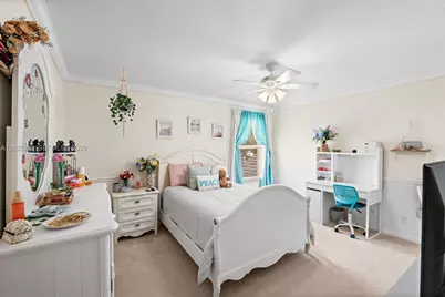 116 Berenger Walk, Royal Palm Beach, FL 33414 - Photo 23