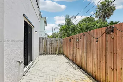 1526 SW 29th St, Fort Lauderdale, FL 33315 - Photo 45