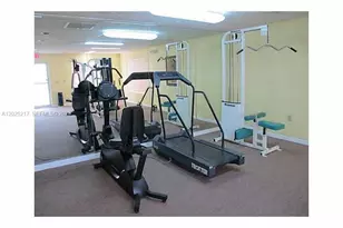 2240 SW 81st Ave, Miramar, FL 33025 - Photo 15