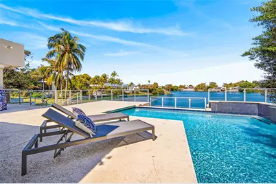 2091 NE 191st Dr, North Miami Beach, FL 33179 - Photo 17