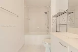 133 NE 2nd Ave, Miami, FL 33132 - Photo 15