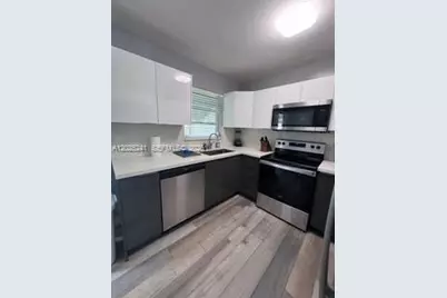 [Address not provided], Fort Lauderdale, FL 33305 - Photo 13