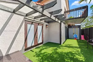 4885 SW 152nd Pl, Miami, FL 33185 - Photo 13