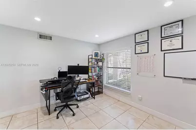 4885 SW 152nd Pl #D-95, Miami, FL 33185 - Photo 15
