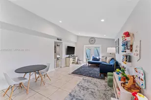 4885 SW 152nd Pl, Miami, FL 33185 - Photo 9