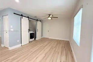 9832 NW 9th Ct, Plantation, FL 33324 - Photo 9