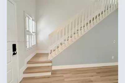 9832 NW 9th Ct, Plantation, FL 33324 - Photo 3