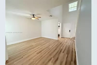 9832 NW 9th Ct, Plantation, FL 33324 - Photo 13