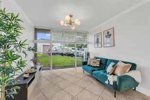 6955 NW 186th St, Hialeah, FL 33015 - Photo 15