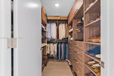 788 NE 23rd St #1501, Miami, FL 33137 - Photo 17
