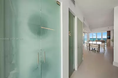 1000 S Pointe Dr #2803, Miami Beach, FL 33139 - Photo 7