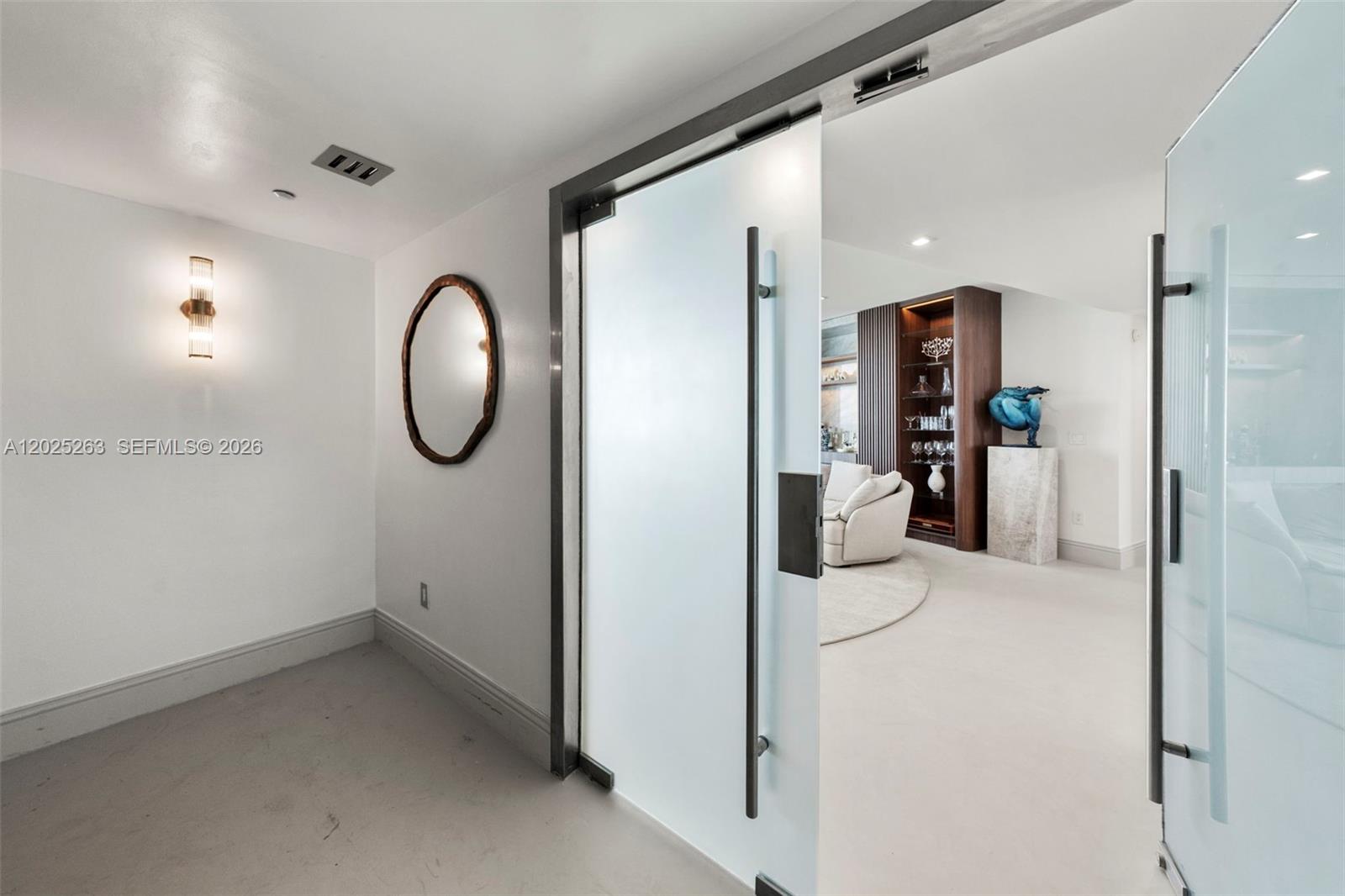 1000 S Pointe Dr #2803 - 1000 S Pointe Dr #2803, Miami Beach, FL 33139 Luxury Property | Jose Angel Pina