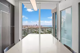1000 S Pointe Dr, Miami Beach, FL 33139 - Photo 41