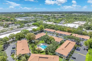9764 NW 14th St, Coral Springs, FL 33071 - Photo 7