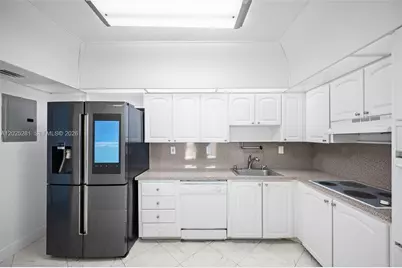 19380 Collins Ave #1122, Sunny Isles Beach, FL 33160 - Photo 5