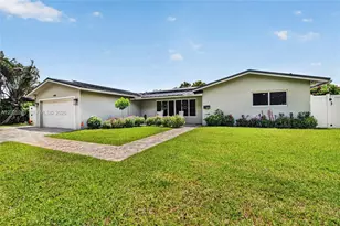 410 SW 55th Ave, Plantation, FL 33317 - Photo 5