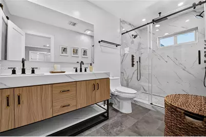 410 SW 55th Ave, Plantation, FL 33317 - Photo 31